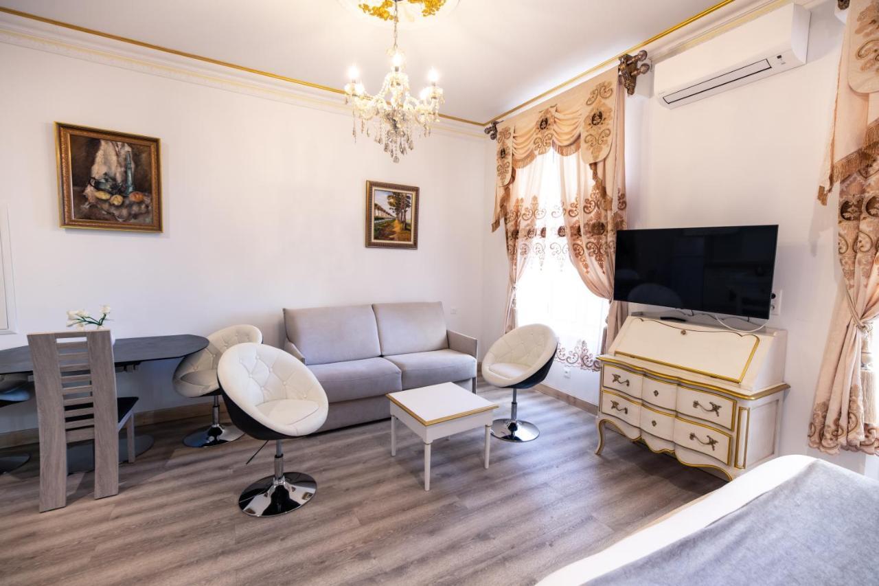 Studio Du Maire Maison De L'Eglise Du Couvent Narbonne Kültér fotó